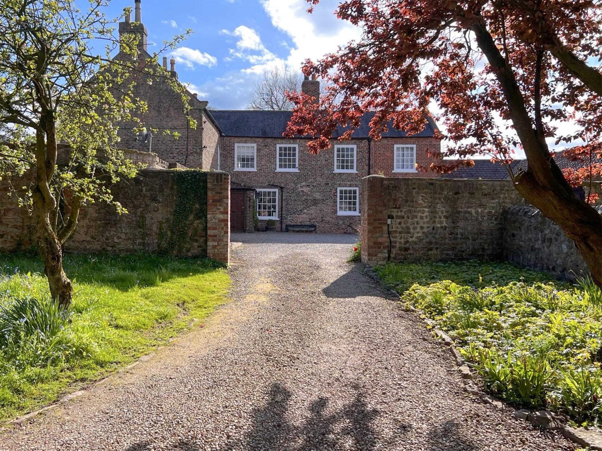Holiday home The Stables - Uk44766